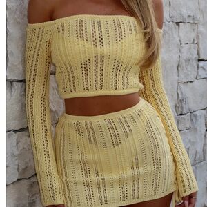 White Fox perfect timing long sleeve crochet top